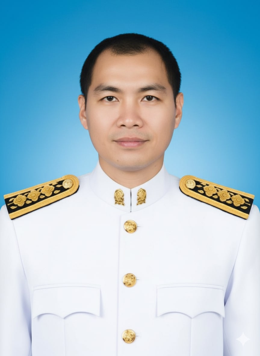 นายจาตุรงค์ ถูสินแก่น